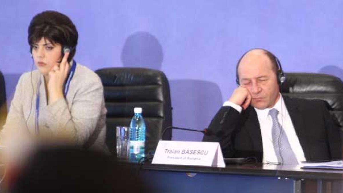 Preferaţii lui Ponta îl au pe naşul Băsescu în suflet