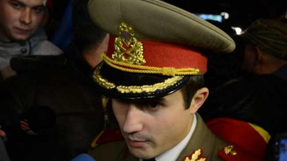 Opriţi batjocura împotriva locotenentului Alexandru!  Salvaţi onoarea Armatei Române!