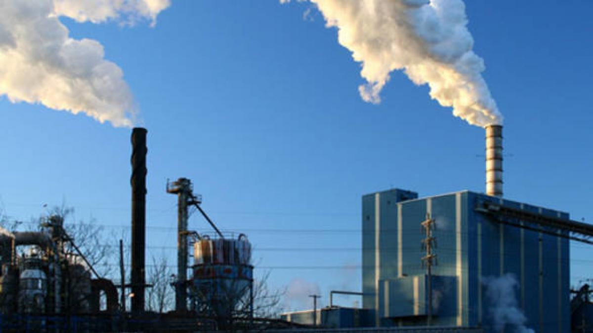 Eurostat: România s-a situat în februarie pe primul loc în Uniunea Europeană la creşterea producţiei industriale