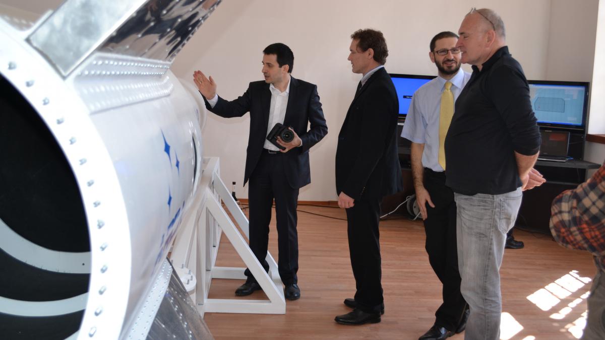 Agentia Spatiala Europeana - in inspectie la sediul "martienilor" de la ARCA