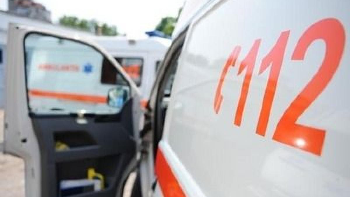 Tânără găsită moartă lângă un bloc din cartierul Drumul Taberei din Capitală