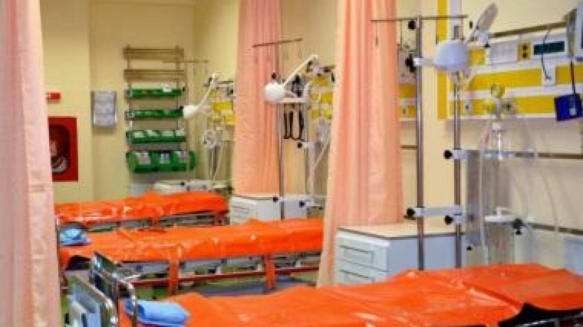 Un copil de doi ani și jumătate se află în stare gravă la spital, medicii și-au luat liber de 1 mai!