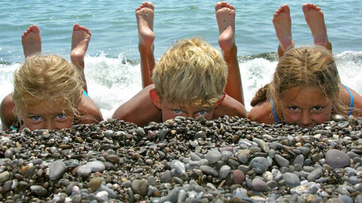 Vacanţa de vară s-ar putea prelungi! Ce categorie de elevi ar putea fi beneficia