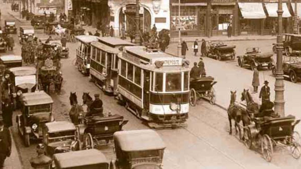 Acum 100 de ani. Foc în tramvai