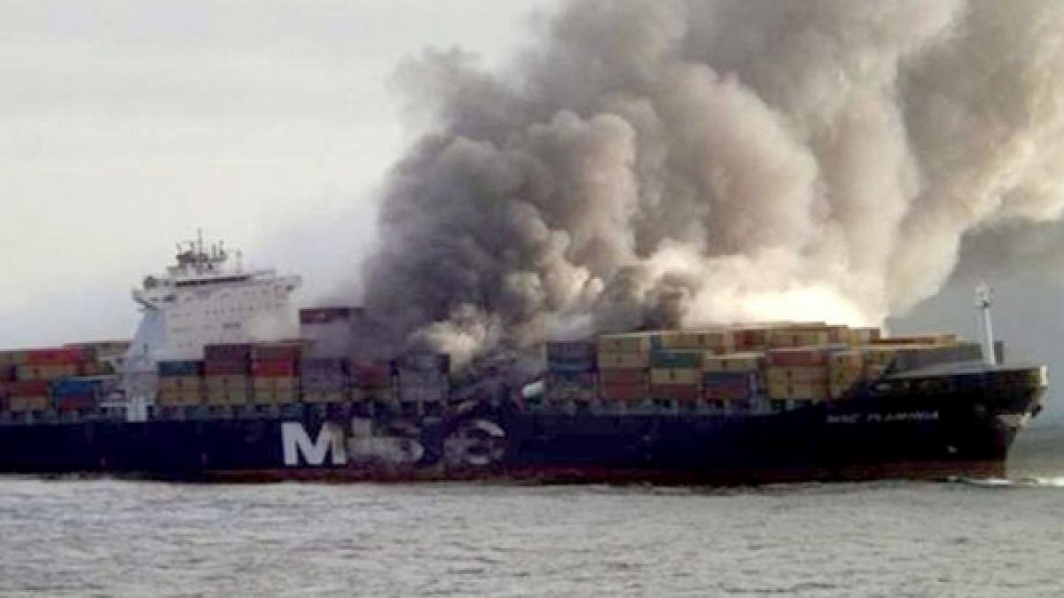 Garda de Mediu va monitoriza decontaminarea navei Flaminia, acostată în portul Constanţa