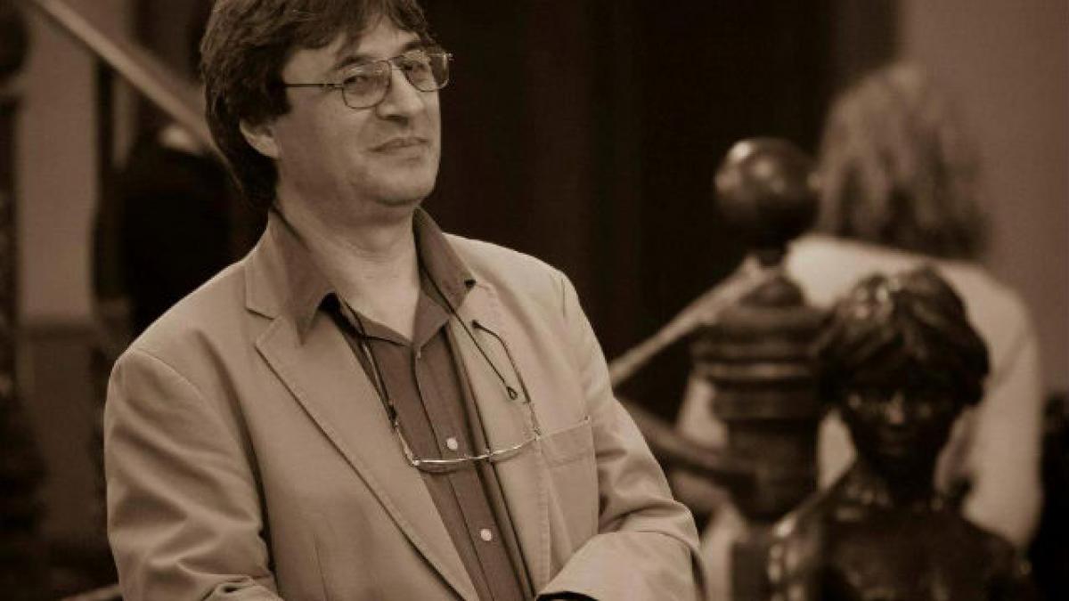 Cum arătau "tabloidele" româneşti de secol XIX. Profesorul Marian Petcu: "Cred că presa asta ieftină a determinat multă lume să înveţe să citească"
