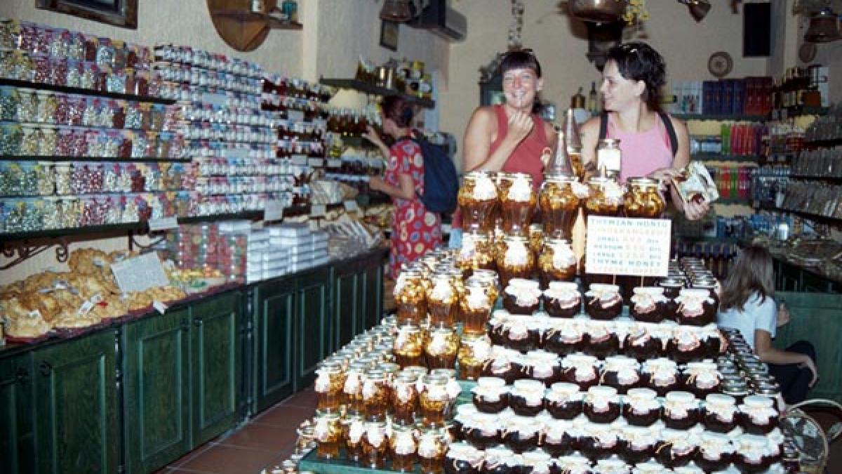 La shopping în Creta