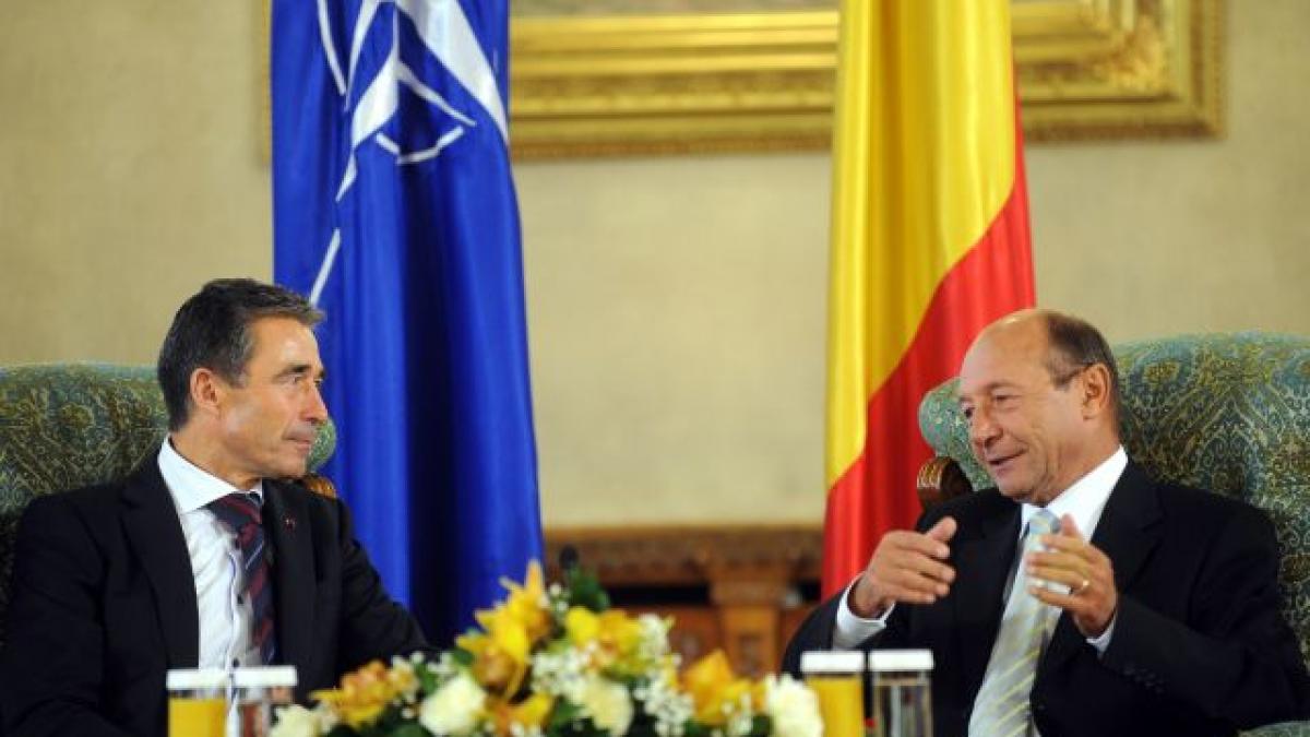 Secretarul general al NATO, primit de Băsescu la Cotroceni