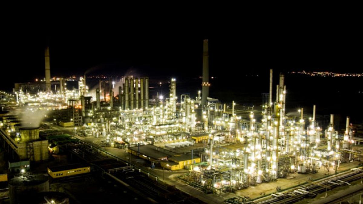 rafinaria petromidia 43 din capacitatea de rafinare a romaniei