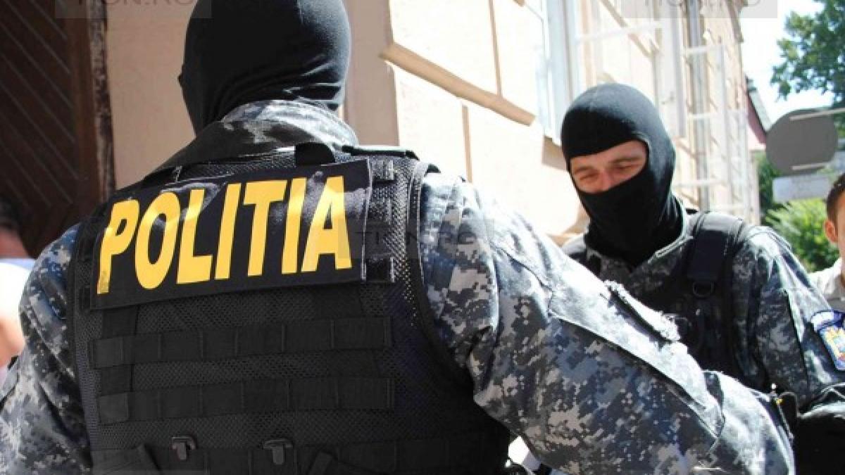 Descinderi la Iaşi, la suspecţi de evaziune fiscală şi spălare de bani. Prejudiciul depăşeşte 2,6 milioane lei