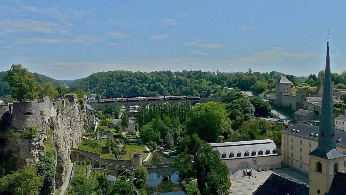Luxemburghezii – singurii europeni urmaşi ai unei sirene...
