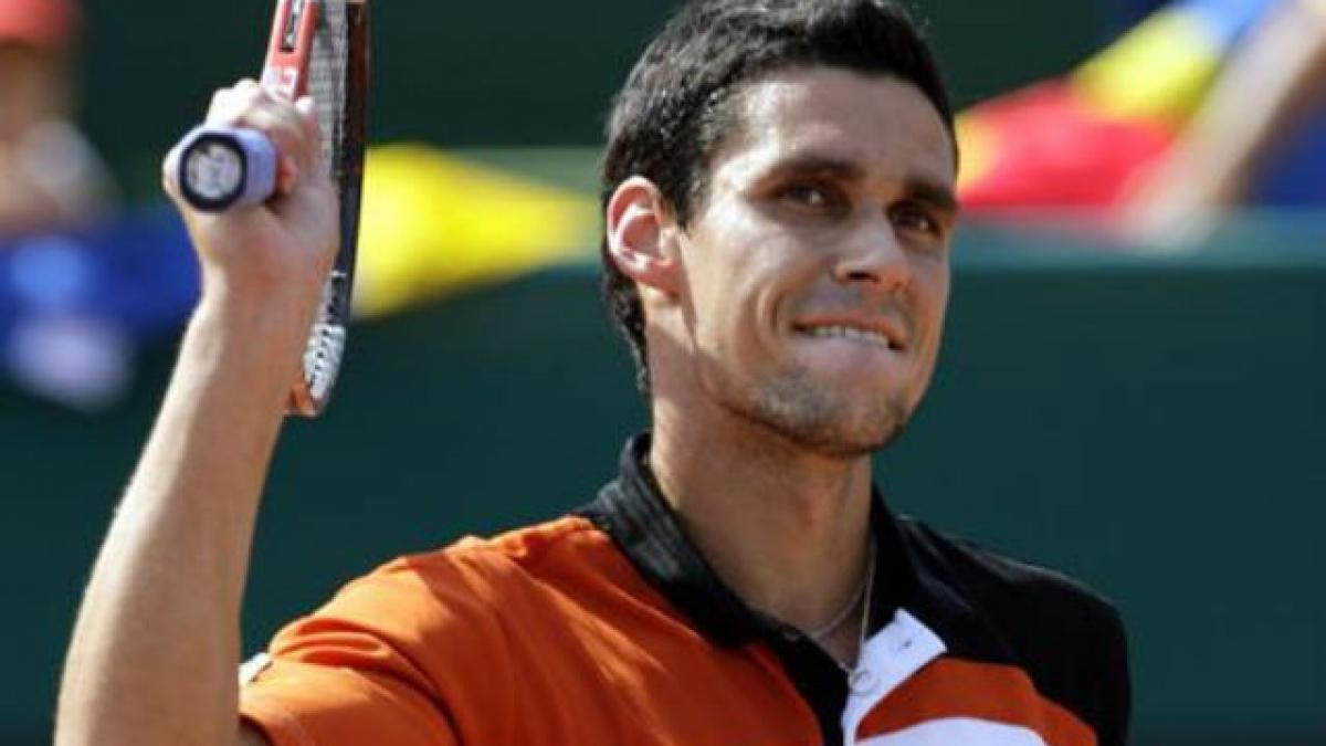 Victor Hănescu a fost eliminat în turul trei la Roland Garros