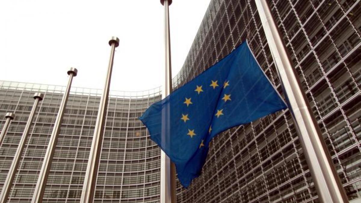 UE urechează din nou Ungaria pentru Constituţie