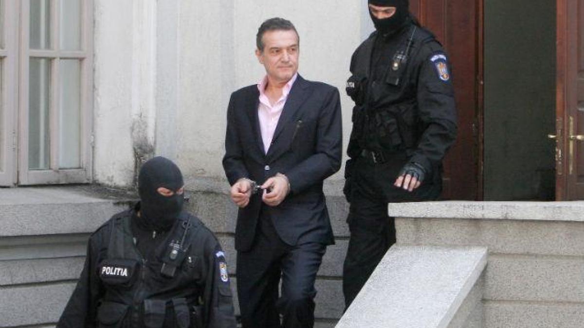 Becali, TRANSFERAT la Jilava. Finanţatorul Stelei nu vrea să se facă publice "informaţii legate de starea de detenţie"
