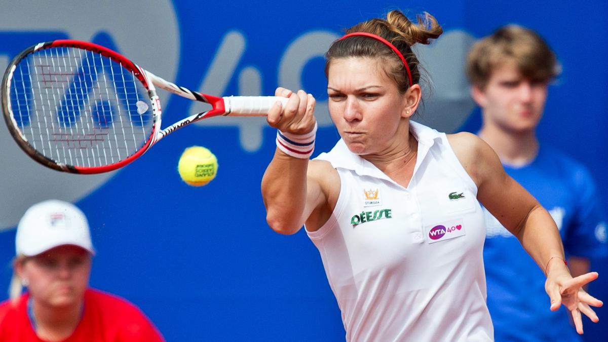 Simona Halep a câştigat sâmbătă primul titlu WTA din carieră