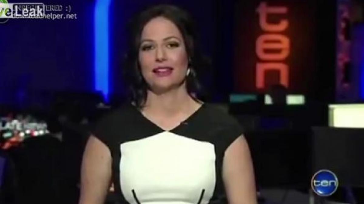 GAFĂ, în direct, la TV: O prezentatoare nu se poate opri din râs, în timp ce relatează despre un incident în urma căruia au murit cinci copii (VIDEO)