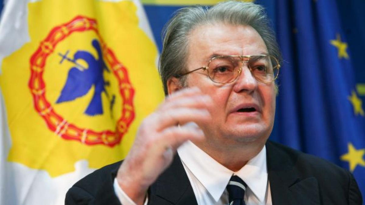 Corneliu Vadim Tudor, despre Radu Vasile: A fost un om admirabil, cu mult bun simţ. 23 de ani am fost vecini