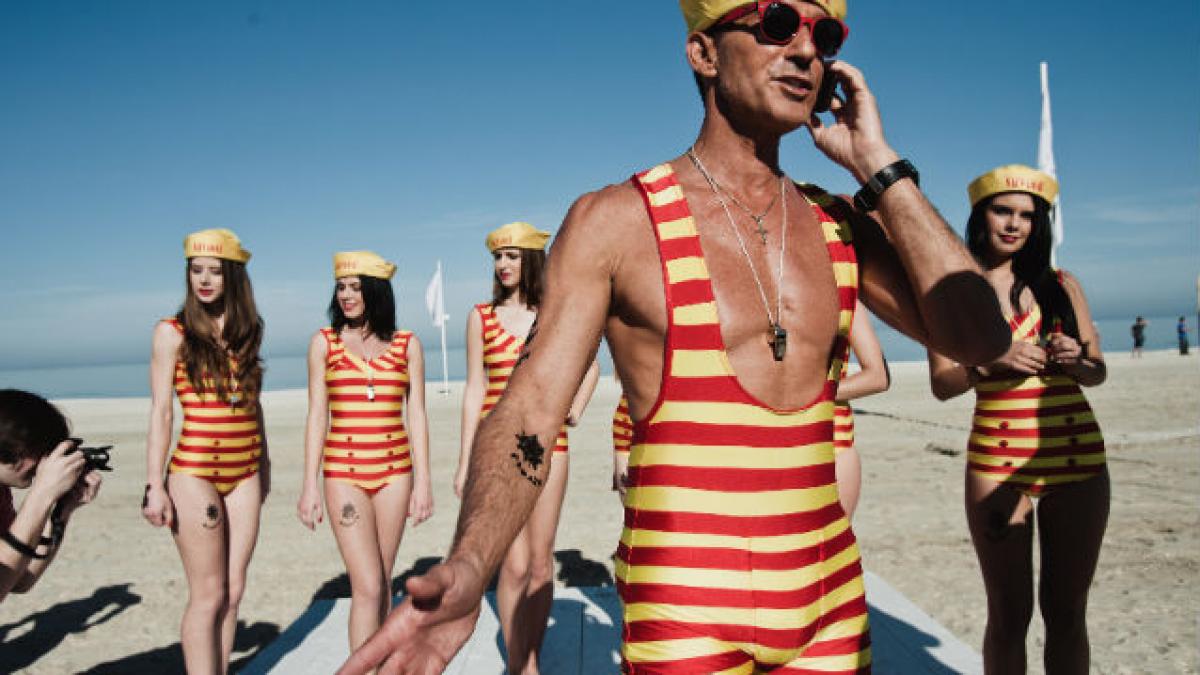 Radu Mazăre, alias Ludovic al XIV-lea, a deschis carnavalul de la Mamaia 