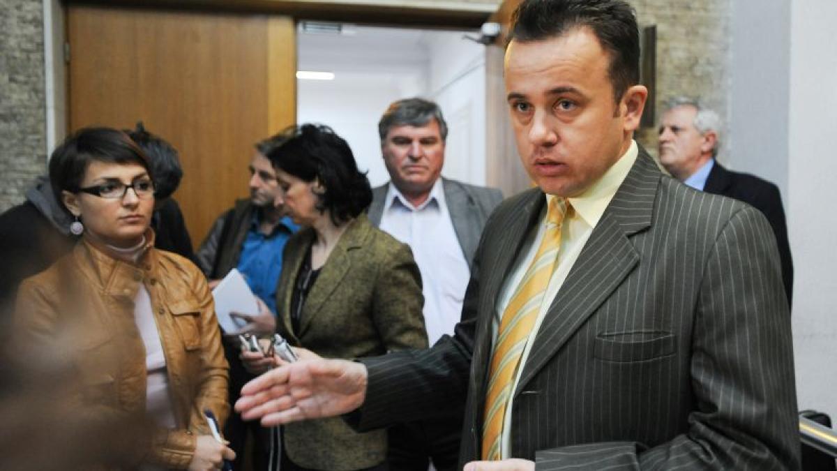 NUP pentru fostul ministru al Educaţiei Liviu Pop, în cazul conflictului de interese