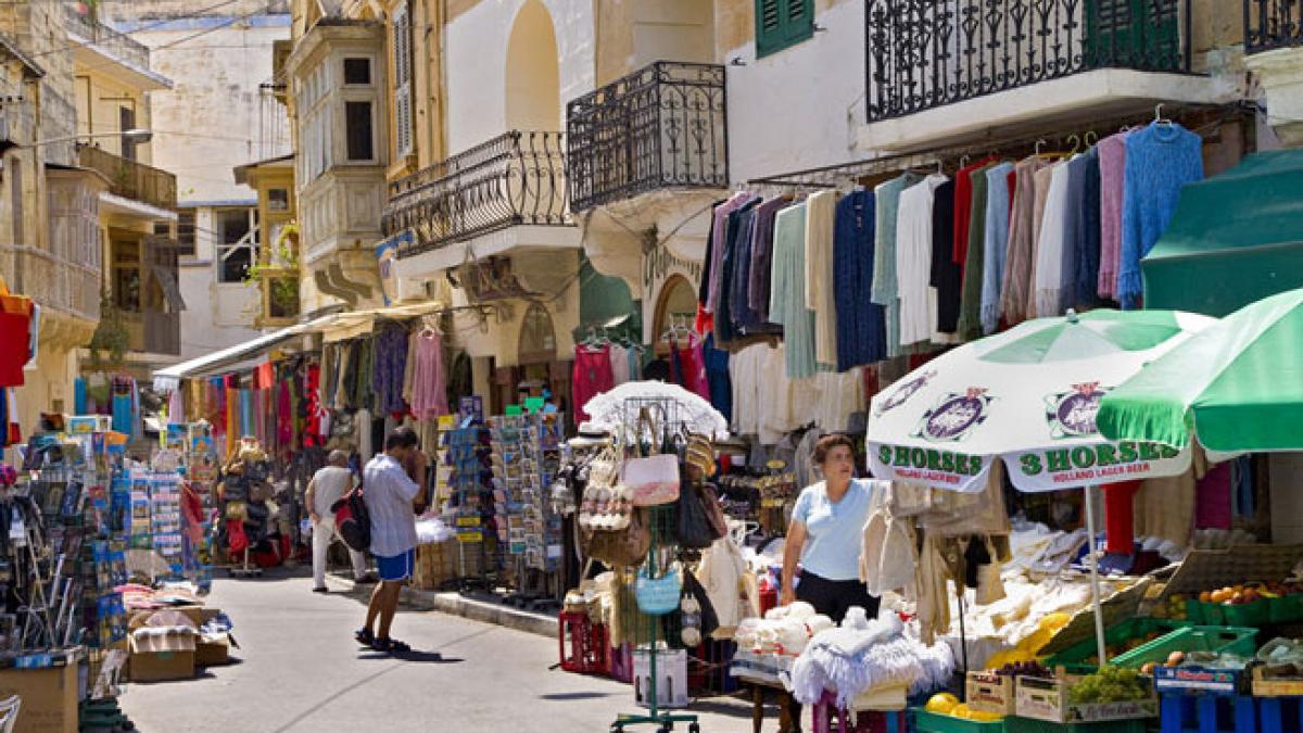 La shopping prin magazinele din Malta