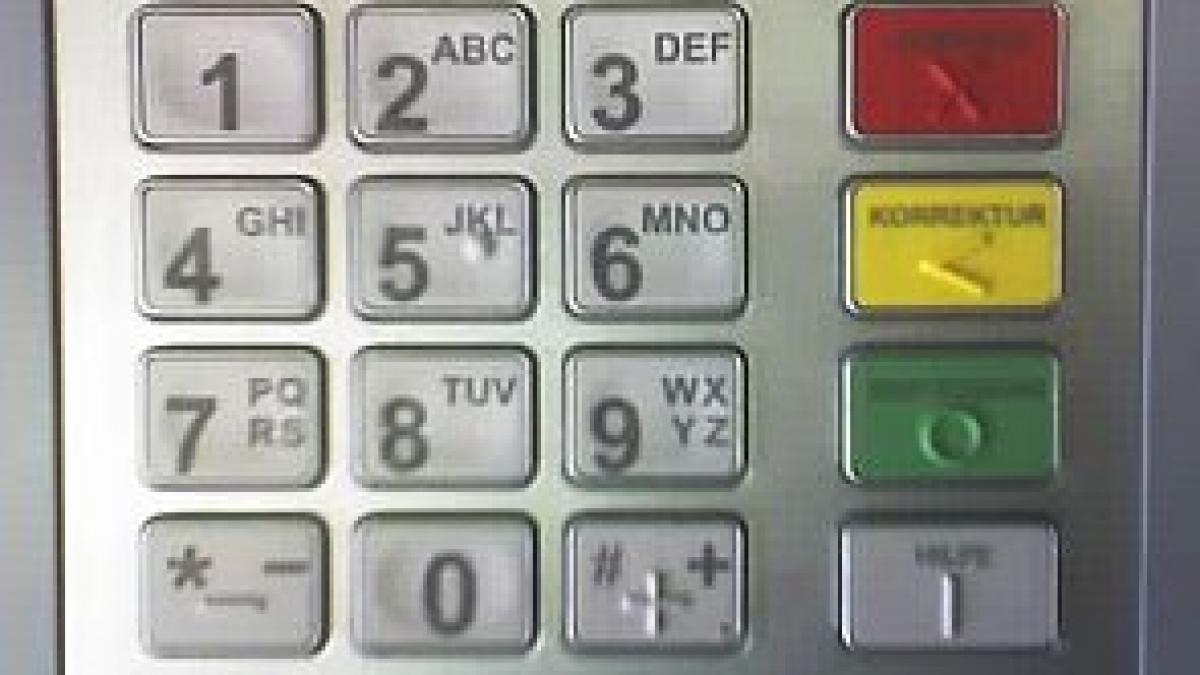 Cum vor arăta bancomatele viitorului. Automatele care te recunosc după faţă şi ştiu cât vrei să retragi