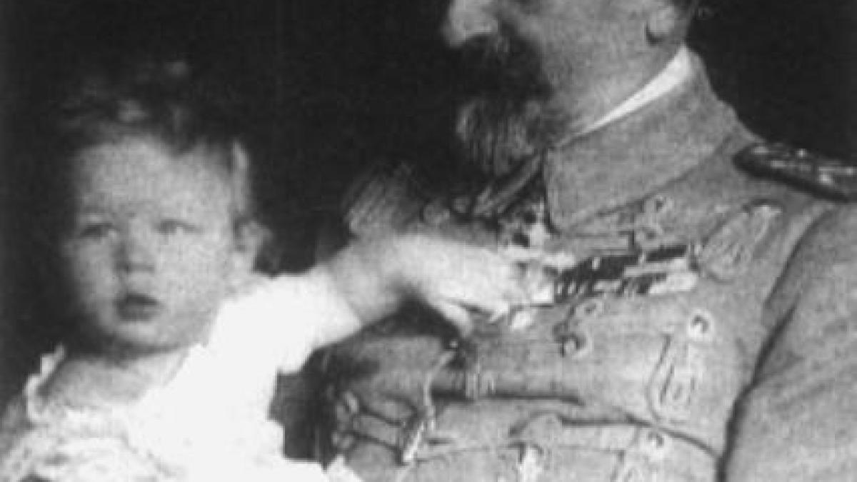 86 de ani de la moartea Regelui Ferdinand şi de la urcarea pe tron a Regelui Mihai I