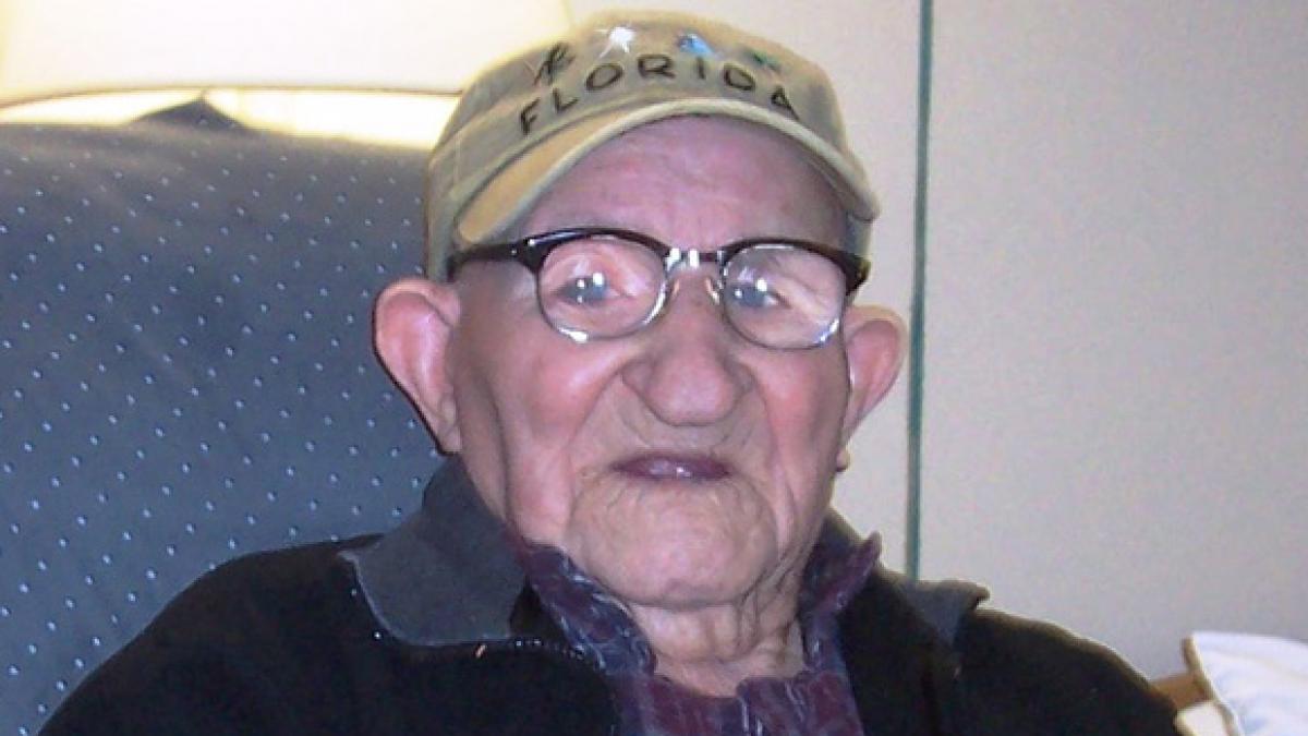  Viaţa la 112 ani - cel mai vârstnic bărbat trăieşte în SUA 