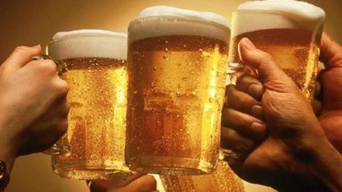 Festivalul Berii Germane, la Mangalia, pe plaja dintre Saturn şi Venus
