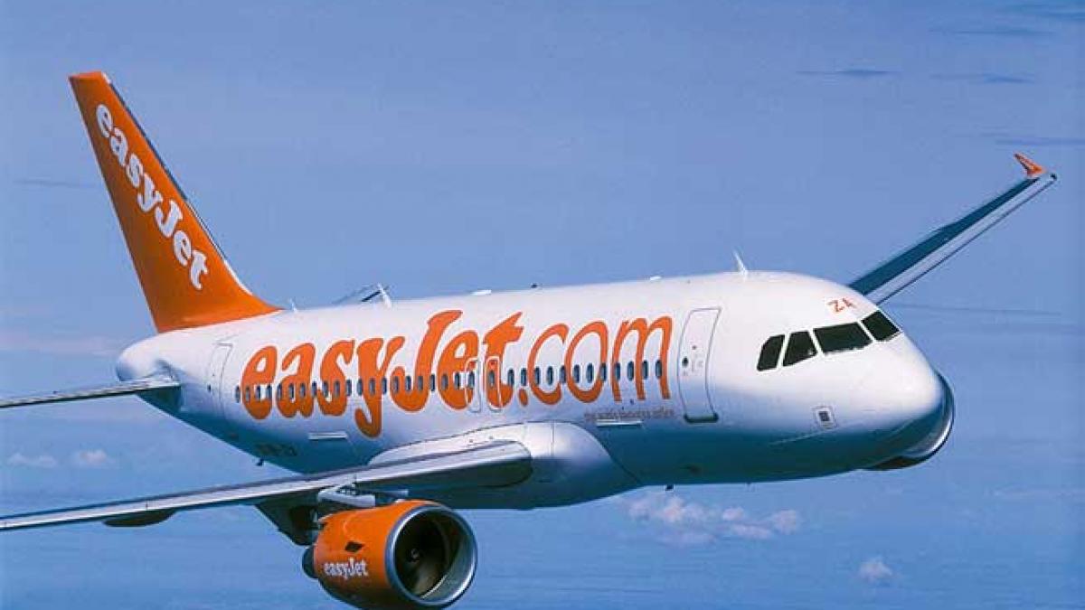 “Zborul dumneavoastră are o întârziere de...86 de ani”. O cunoscută companie low-cost şi-a uluit pasagerii