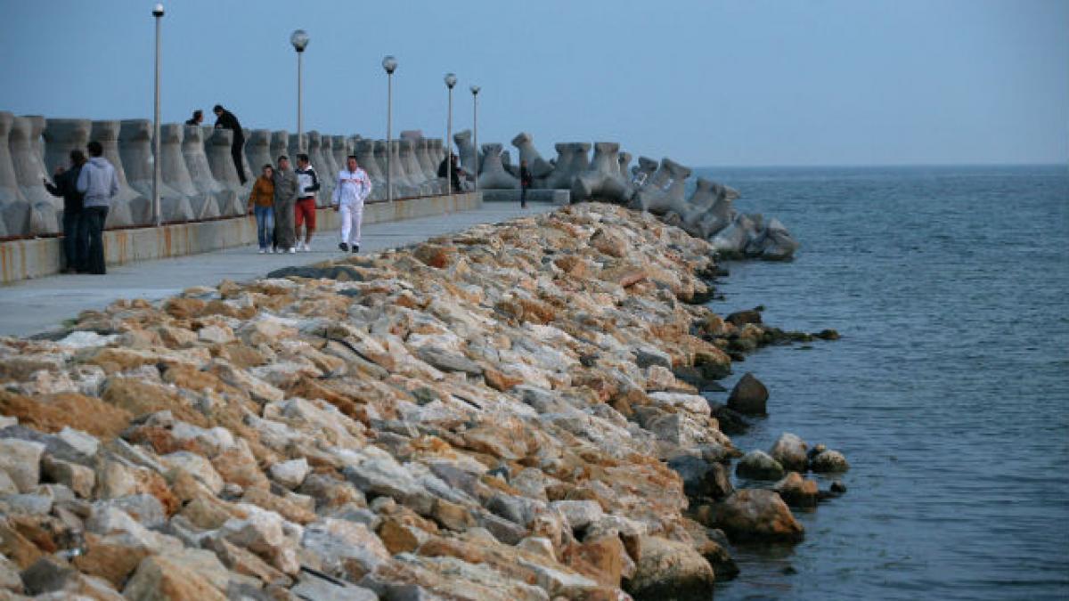 Petrom şi Exxon urgentează explorările de gaze naturale din Marea Neagră şi încheie un act adiţional la acordul cu ANRM