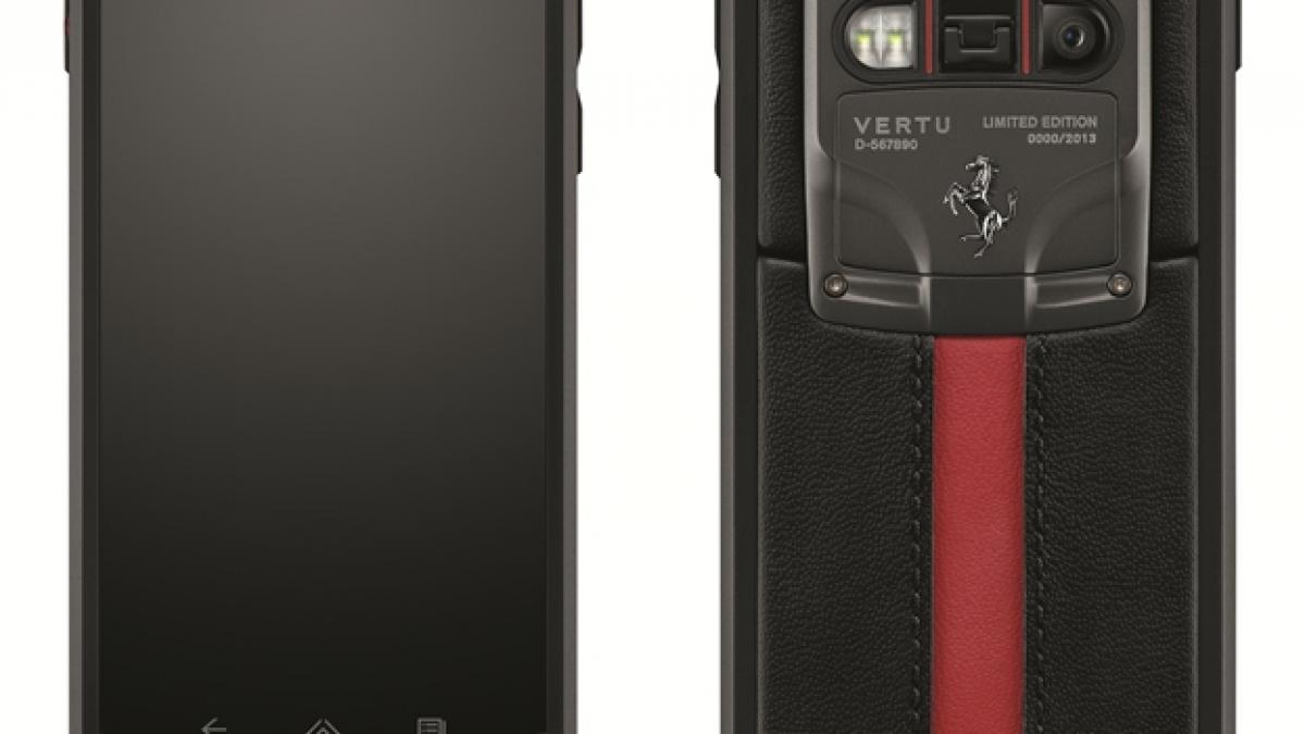 Lux în ediţie limitată: 2013 de telefoane Vertu Ti Ferrari 