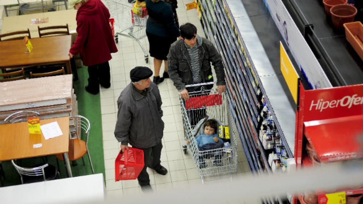Străinii au băut peste 37.303 tone de apă minerală românească, în primele patru luni din acest an