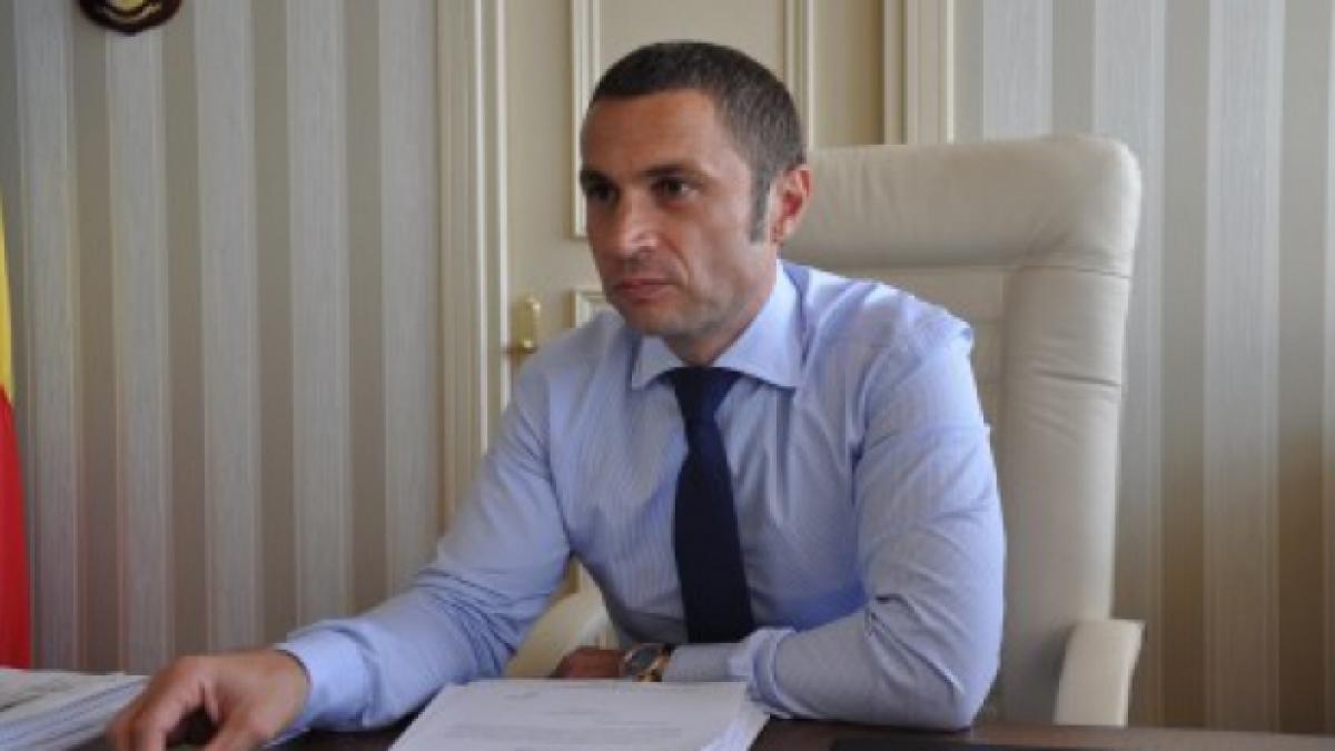 Primii trei elevi ai claselor V-XI din Mangalia vor beneficia de o vacanţă gratuită, drept recompensă