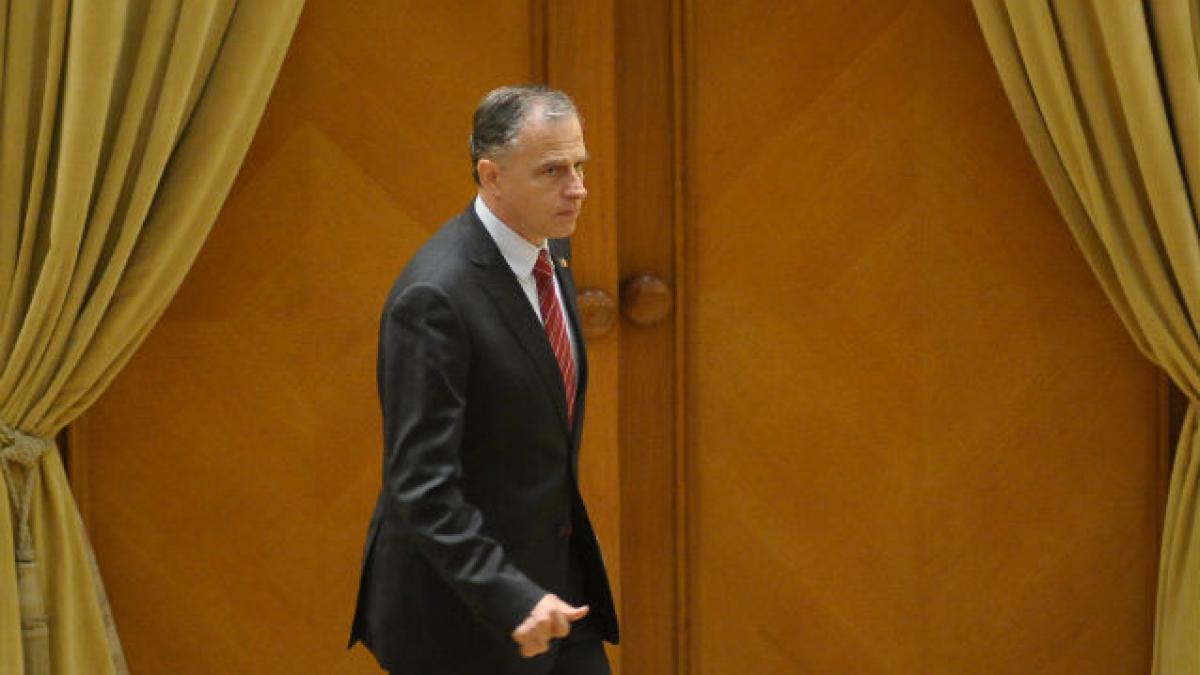 Geoană: Uniunea Europeană trebuie să ia atitudine faţă de declaraţiile extremiştilor de dreapta