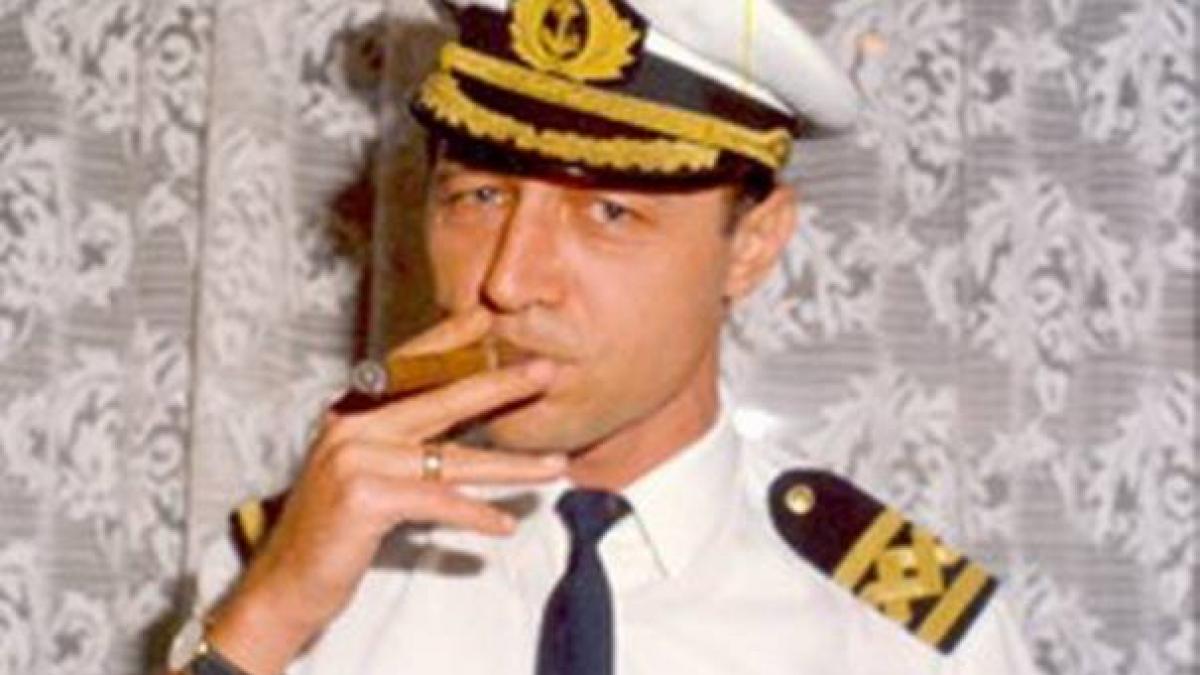 Traian Băsescu a trecut testul. Brevetul de comandant de navă, reconfirmat