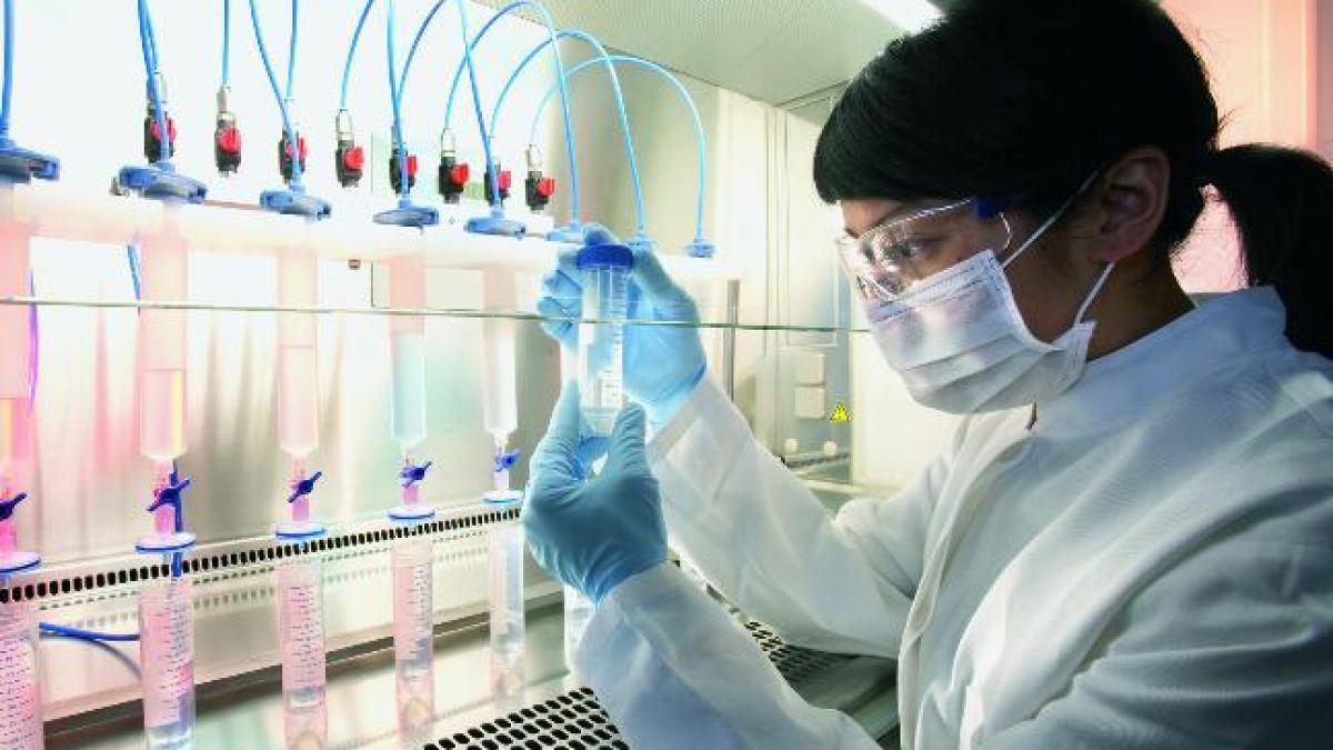 Galaţi: Femeie de 80 ani diagnosticată cu meningită provocată de virusul West Nile