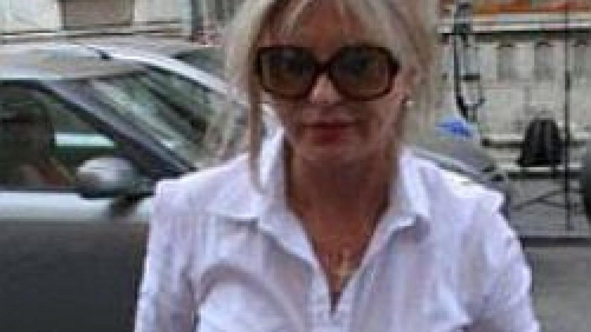 Judecătoarea Veronica Cîrstoiu, suspendată din funcţie