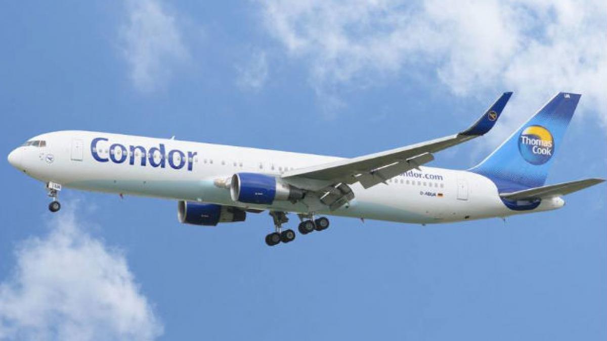 Aterizare de urgenţă în Croaţia după ce cabina unui avion cu 204 oameni la bord s-a umplut de fum