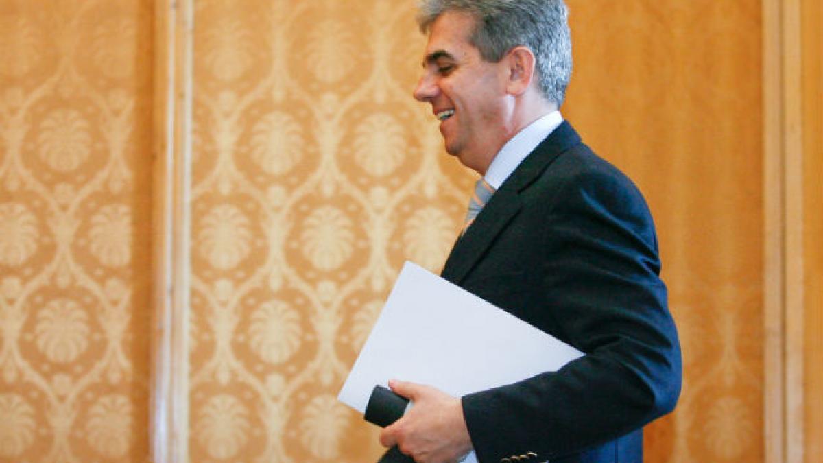 Eugen Nicolăescu: "Pachetul de servicii medicale de bază, piatra de încercare a sistemului sanitar" 
