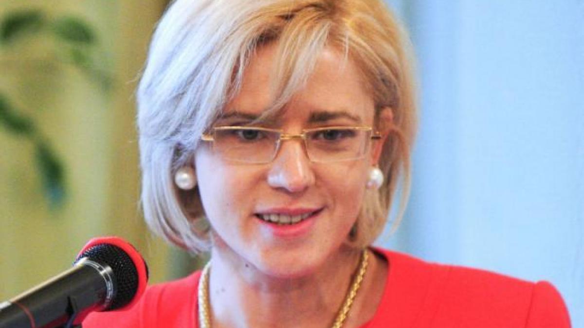 Membrii PSD decoraţi cu "Steaua României" s-au asociat demersului Corinei Creţu de retragere a medaliei lui Tokes