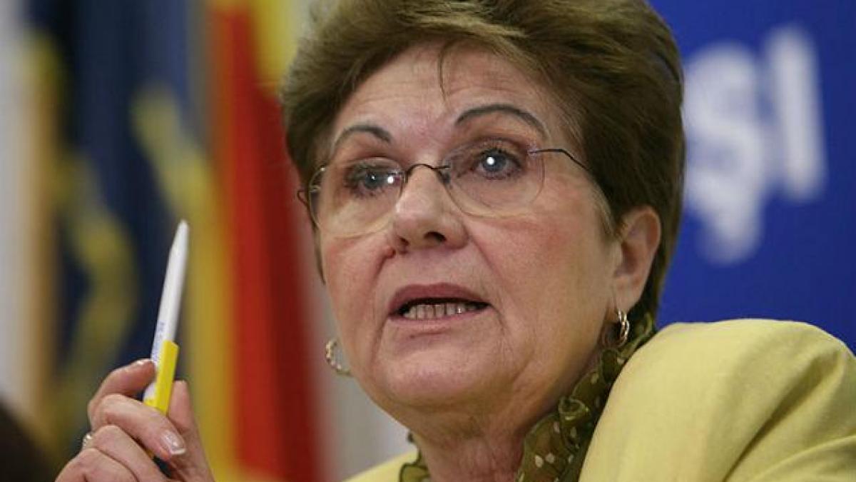 Ministrul Muncii, către tinerii liberali: Nu mai alergaţi după diplome, nu vă folosesc la nimic. Însuşiţi-vă noţiunile!