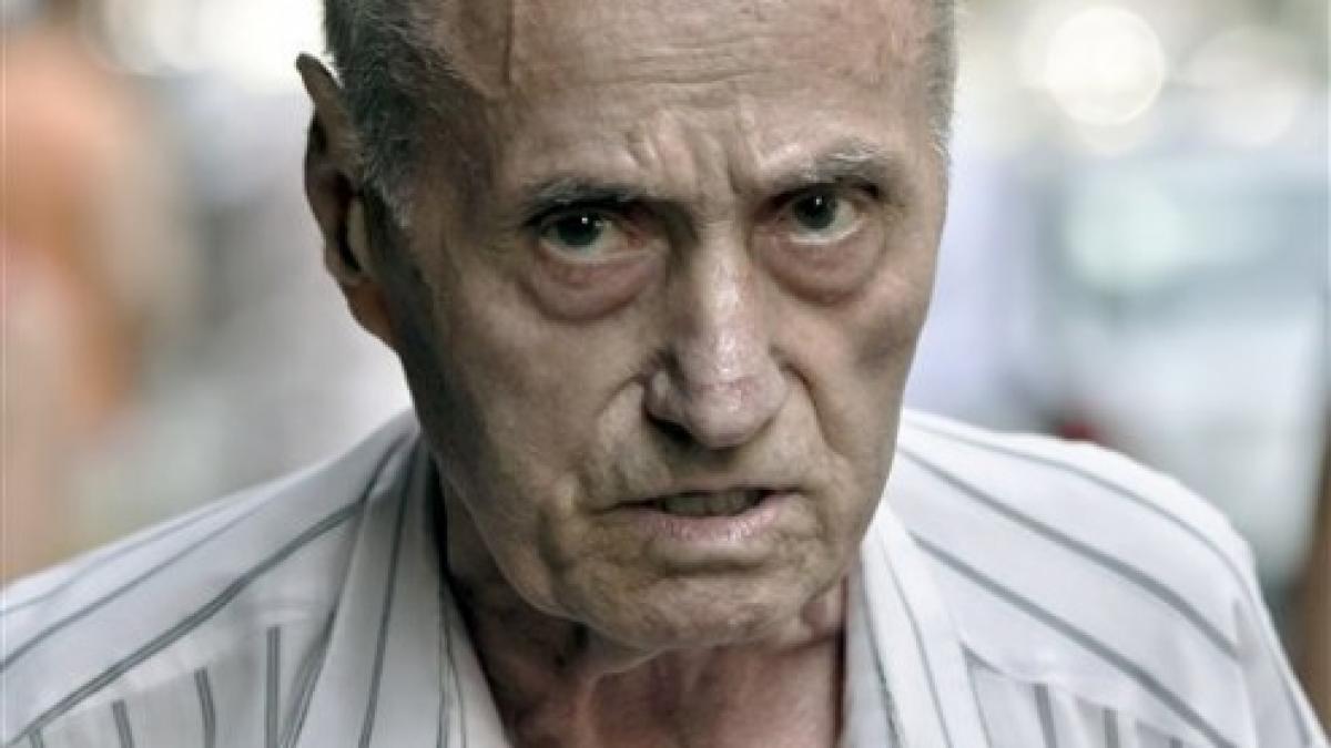 Torţionarul Vişinescu s-a internat în spital. Fostul comandant al Penitenciarului Râmnicu Sărat nu a mai ajuns la Parchet