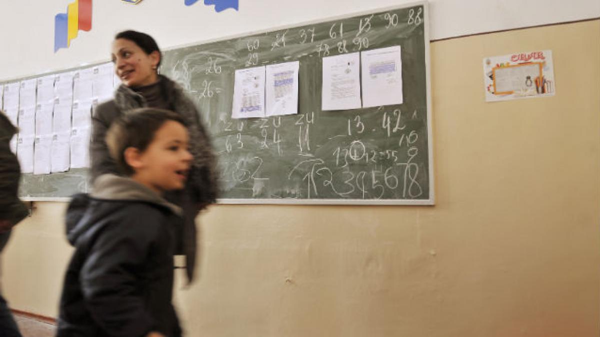 ISMB: 45 de şcoli din Capitală nu au aviz sanitar de funcţionare 