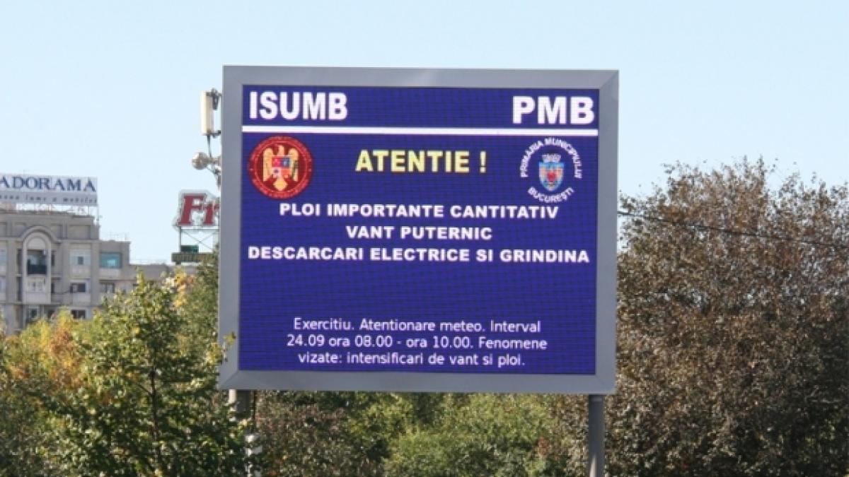 Bucureştenii, AVERTIZAŢI în timp real asupra situaţiilor de urgenţă, prin panouri stradale