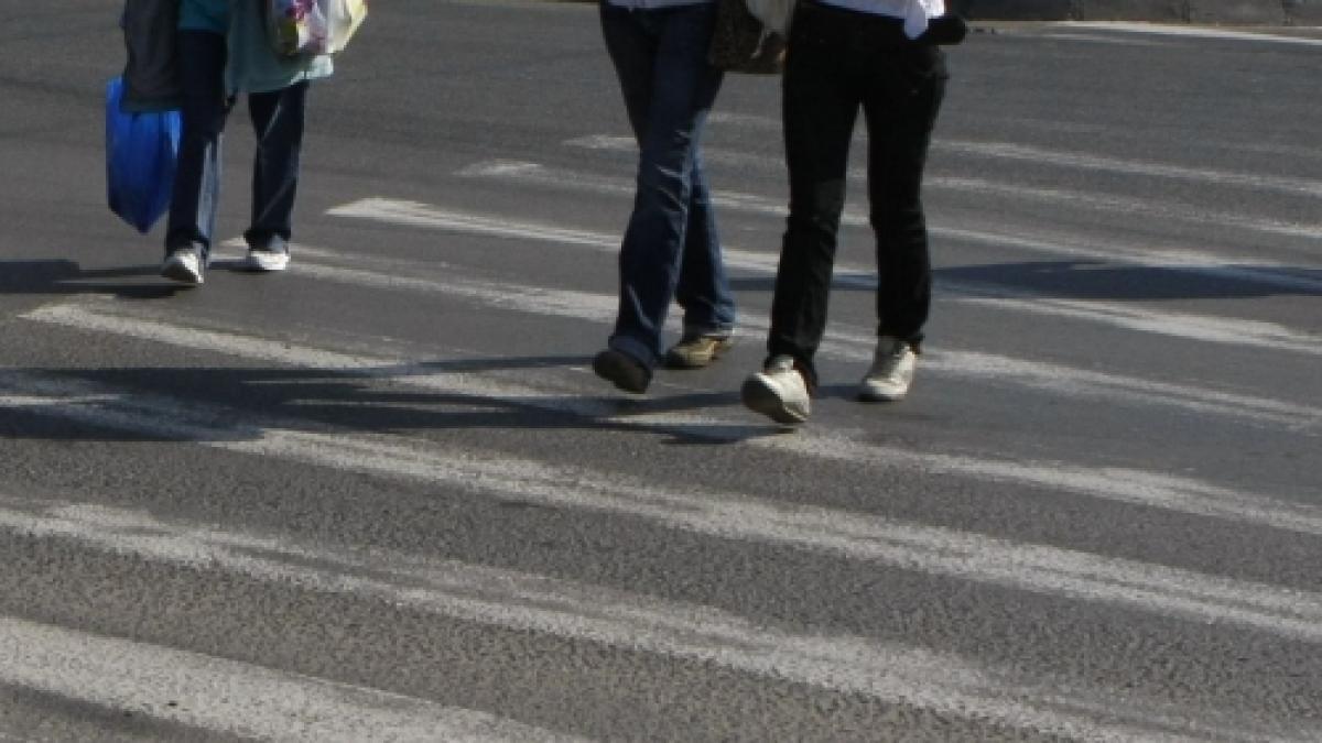 Accident mortal în Satu Mare: O poliţistă a lovit în plin două femei, pe trecerea de pietoni