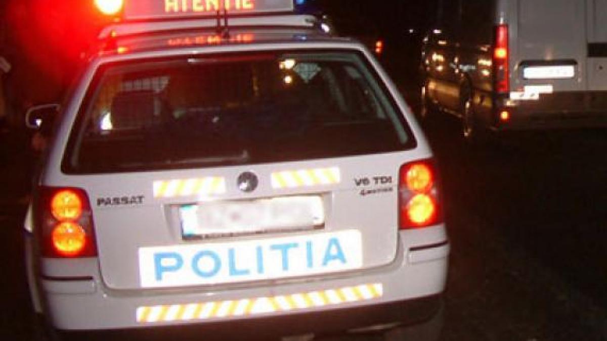 Campion la culturism, reținut cu focuri de armă după ce a condus fără permis și a refuzat să oprească