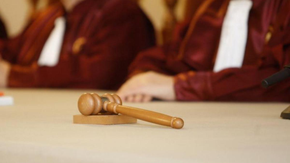 CCR a amânat pronunţatea pe tema imprescriptibilităţii infracţiunilor de omor