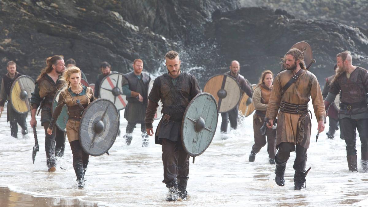 History: începe "Vikingii”
