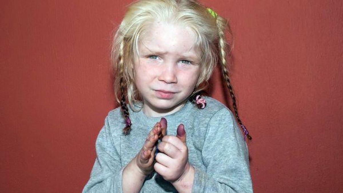 Cazul “îngerului blond” din Grecia are o copie în Irlanda!