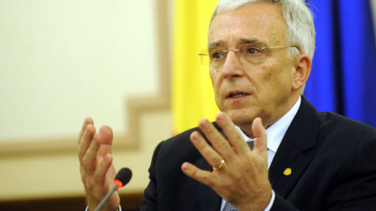 "Avertismentul" lui Isărescu pentru români: "Brâncoveanu şi-a depus banii în stăinătate şi uite cum a sfârşit..."